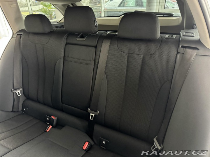 BMW 5 530d xDrive*Navi*PlnýServ 2018