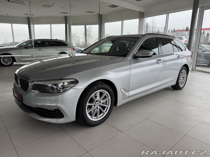 BMW 5 530d xDrive*Navi*PlnýServ 2018