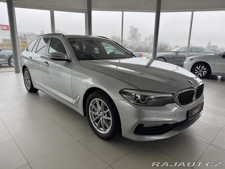 BMW 5 530d xDrive*Navi*PlnýServ 2018