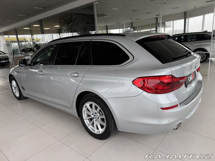 BMW 5 530d xDrive*Navi*PlnýServ 2018