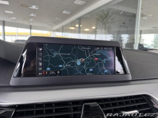 BMW 5 530d xDrive*Navi*PlnýServ 2018