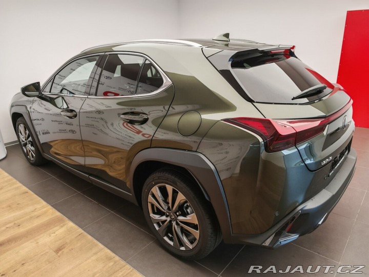 Lexus Ostatní modely UX 300h F Sport Design 300H 2025