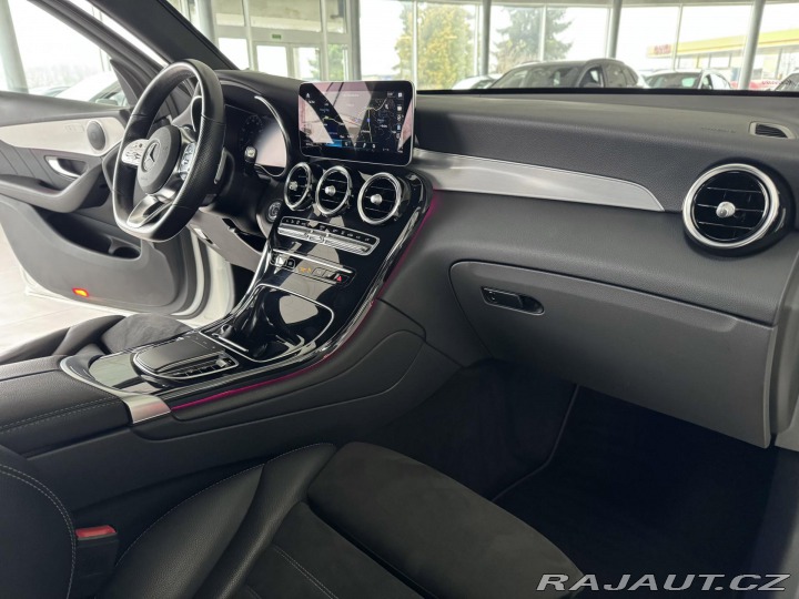 Mercedes-Benz GLC 300de 225kW*Webasto*REZER 2022