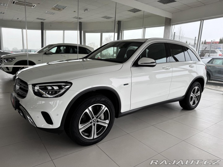 Mercedes-Benz GLC 300de 225kW*Webasto*Kamer 2022