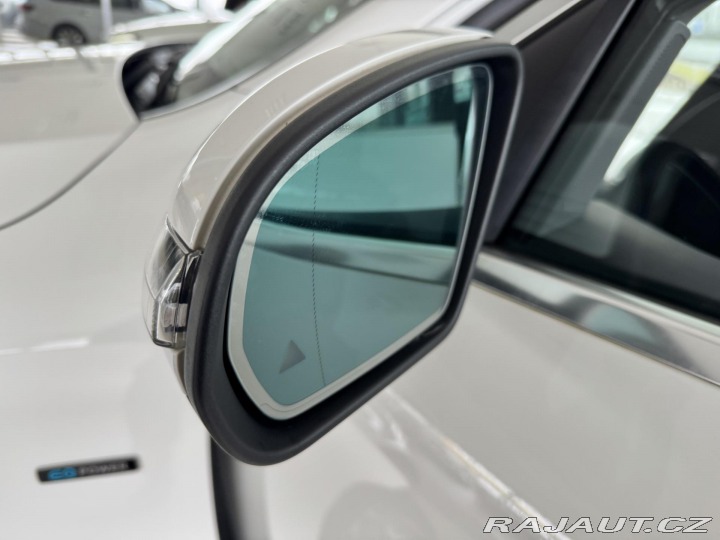 Mercedes-Benz GLC 300de 225kW*Webasto*REZER 2022