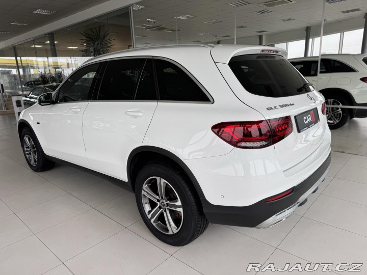 Mercedes-Benz GLC 300de 225kW*Webasto*REZER 2022