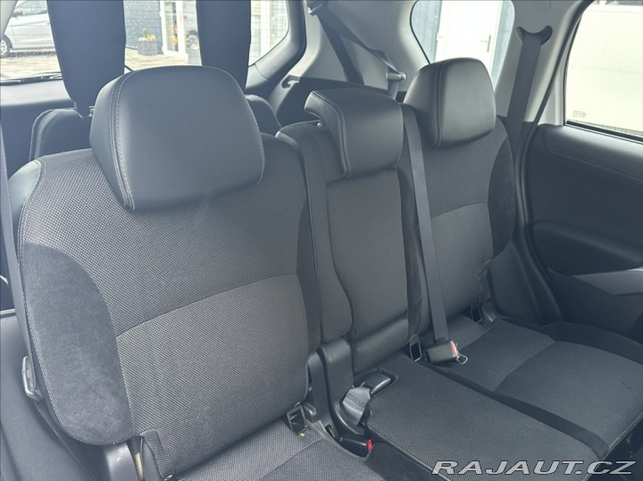 Mitsubishi Outlander 2,2 DI-D 156PS Intense+ 2011