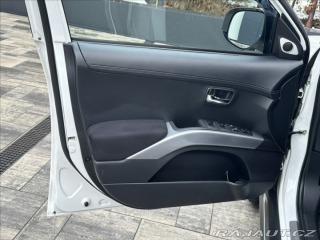 Mitsubishi Outlander 2,2 DI-D 156PS Intense+ 2011