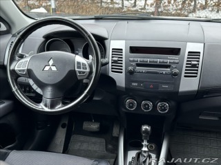 Mitsubishi Outlander 2,2 DI-D 156PS Intense+ 2011