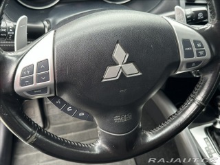 Mitsubishi Outlander 2,2 DI-D 156PS Intense+ 2011