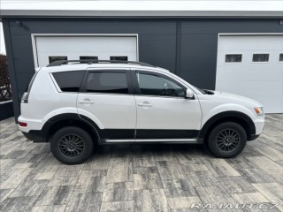 Mitsubishi Outlander 2,2 DI-D 156PS Intense+ 2011