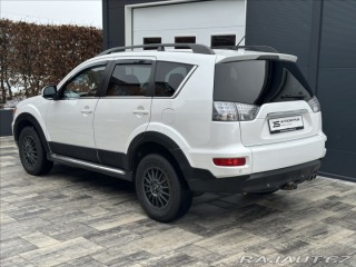 Mitsubishi Outlander 2,2 DI-D 156PS Intense+ 2011