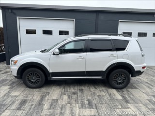 Mitsubishi Outlander 2,2 DI-D 156PS Intense+ 2011