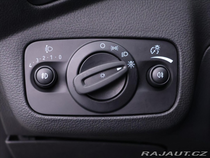 Ford Grand C-MAX 2,0 TDCI 110kW 7-Míst 1.M 2015