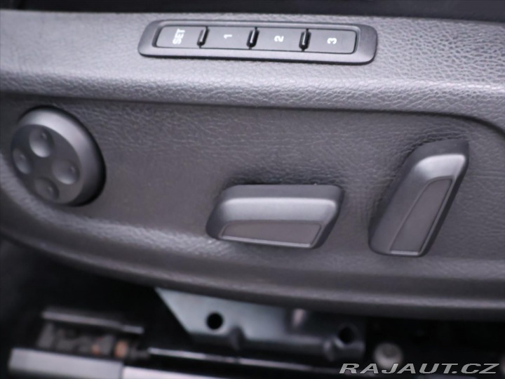 Volkswagen Passat 2.0 TSI 155kW DSG Highlin 2011