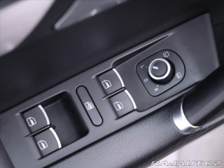 Volkswagen Passat 2.0 TSI 155kW DSG Highlin 2011