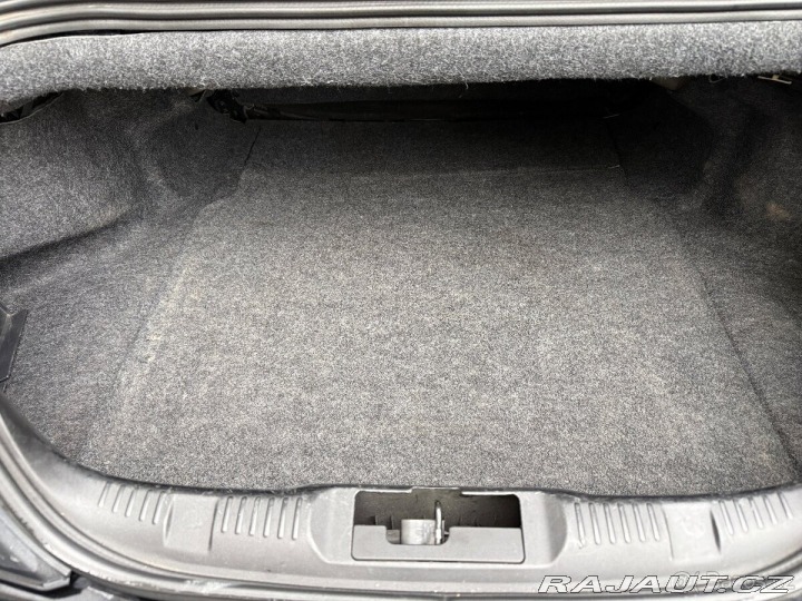 Ford Mustang V6, DPH 1800