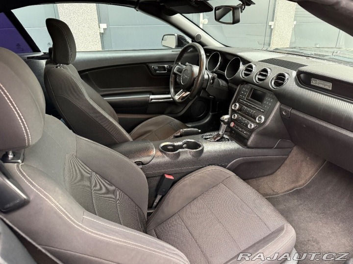 Ford Mustang V6, DPH 1800