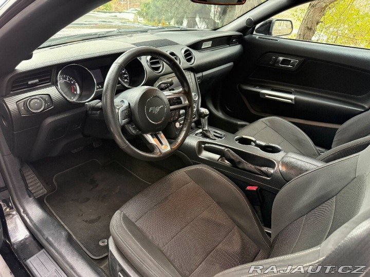 Ford Mustang V6, DPH 1800