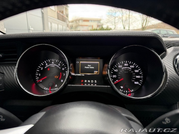 Ford Mustang V6, DPH 1800