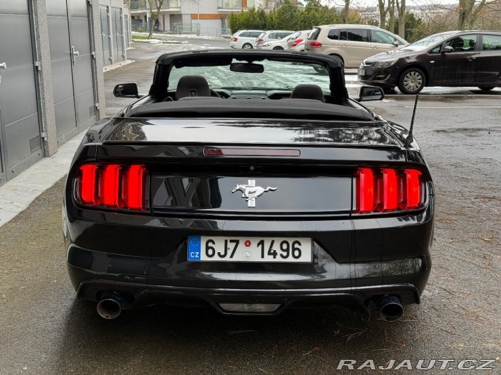 Ford Mustang V6, DPH 1800