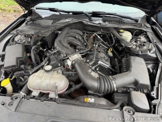 Ford Mustang V6, DPH 1800