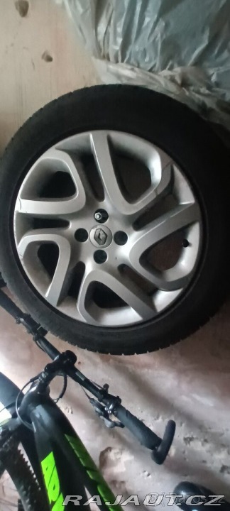 Renault Captur Energy TCe 120 Limited 2016