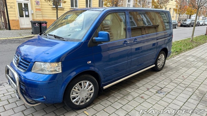 Volkswagen Multivan 2,5   T5 TDI 2009