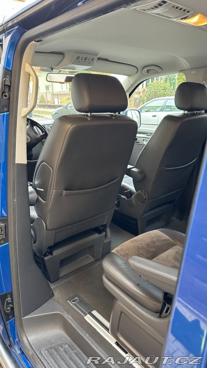 Volkswagen Multivan 2,5   T5 TDI 2009