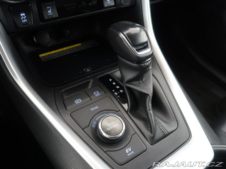 Toyota RAV4 2.5Hybrid,CZ,Selection,4x 2019