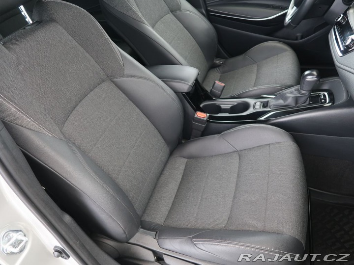 Toyota Corolla 1.8Hybrid,CZ,1Maj,Cofort 2021