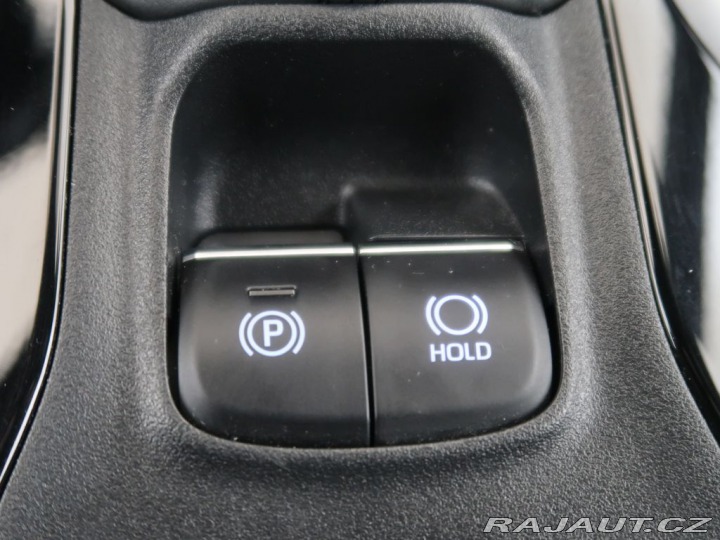 Toyota Corolla 1.8Hybrid,CZ,1Maj,Cofort 2021