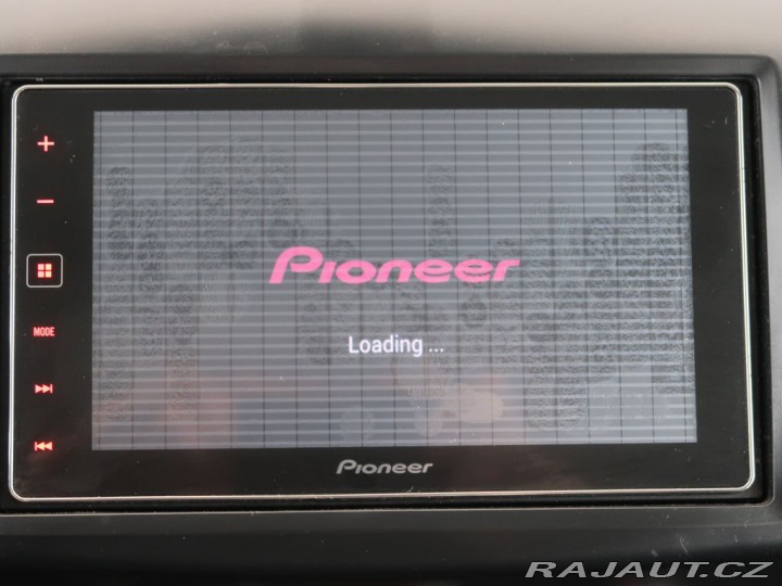 Nissan Micra 1.6i,81kW,Manuál 2008