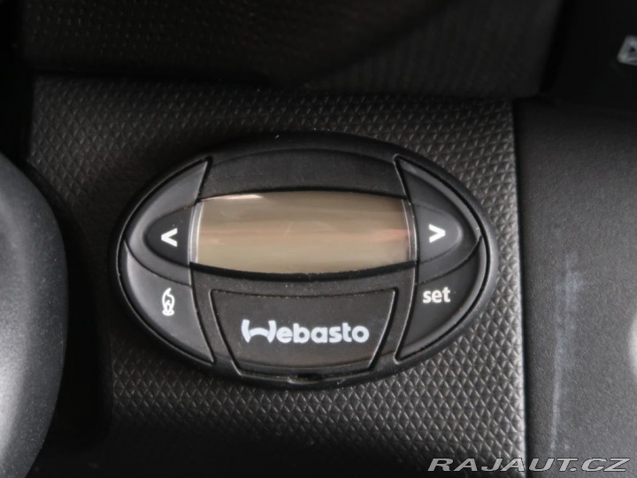 Nissan Micra 1.6i,81kW,Manuál 2008