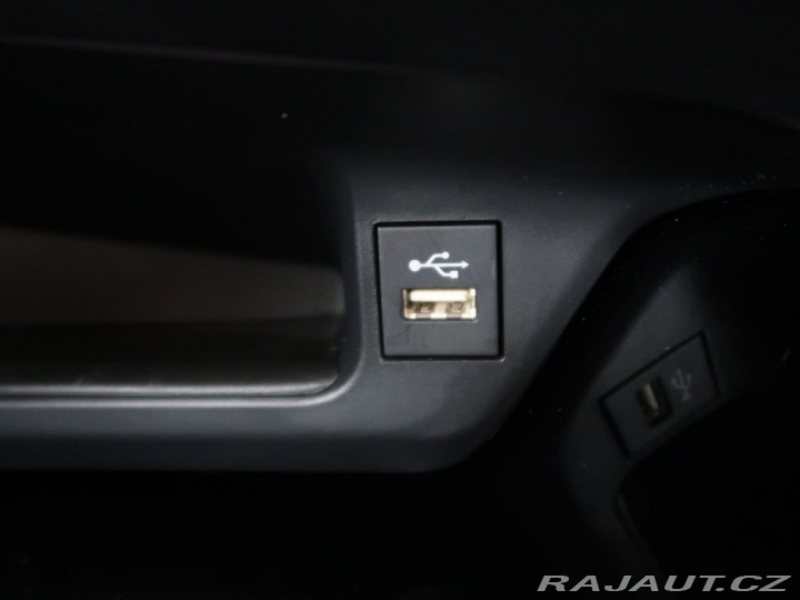 Toyota C-HR 1.8Hybrid,CZ,1Maj,Style 2023