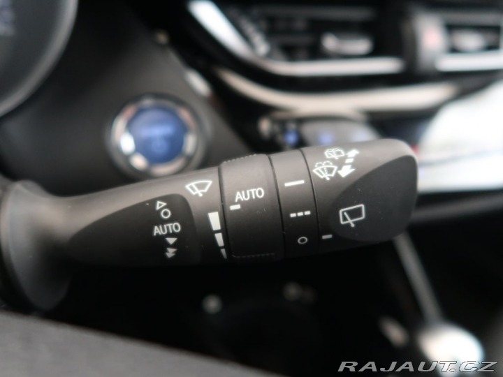 Toyota C-HR 1.8Hybrid,CZ,1Maj,Style 2023