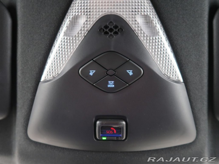 Toyota C-HR 1.8Hybrid,CZ,1Maj,Style 2023