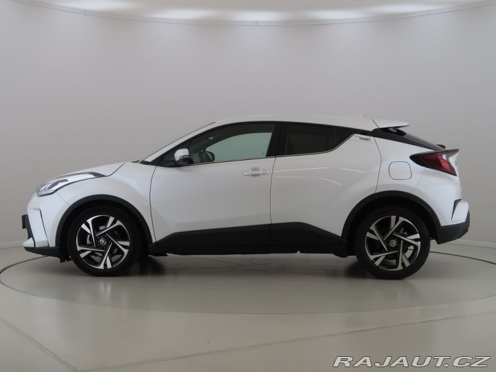 Toyota C-HR 1.8Hybrid,CZ,1Maj,Style 2023