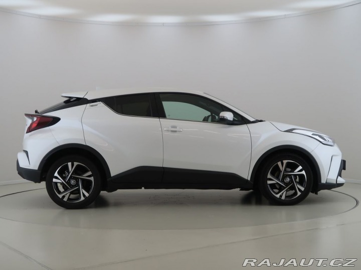 Toyota C-HR 1.8Hybrid,CZ,1Maj,Style 2023