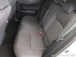 Toyota C-HR 1.8Hybrid,CZ,1Maj,Style 2023