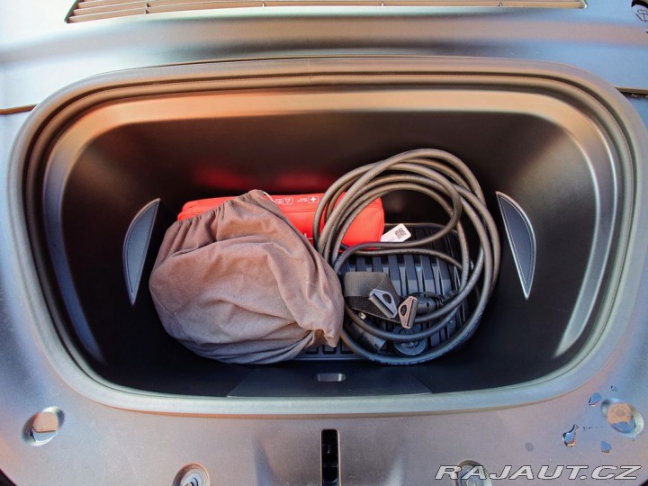 Tesla Model Y Standard Range 220 kW SOH 2023