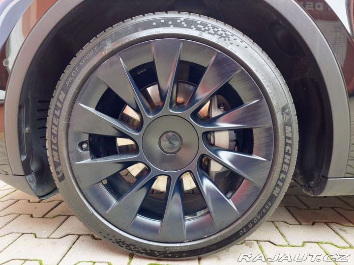 Tesla Model Y Long Range Dual Motor PRO 2022