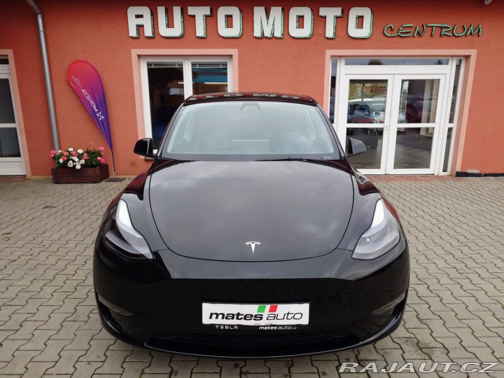 Tesla Model Y Long Range Dual Motor 378 2022