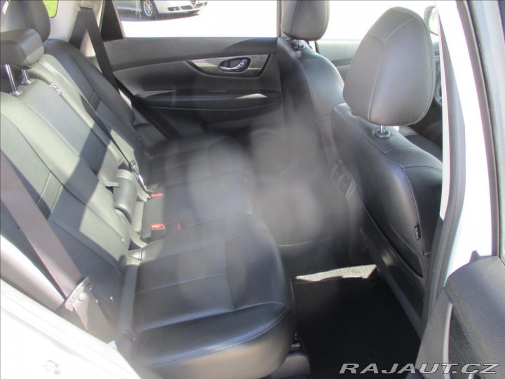 Nissan X-Trail 1,6 dCi 130 Tekna Automat 2015