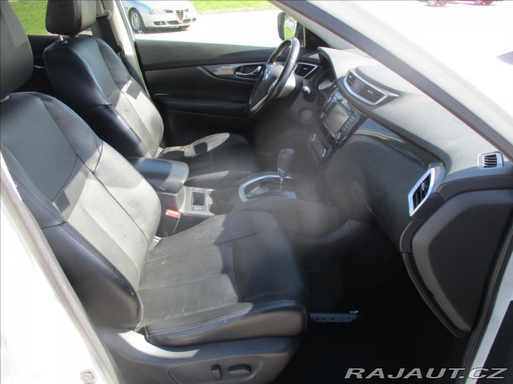 Nissan X-Trail 1,6 dCi 130 Tekna Automat 2015