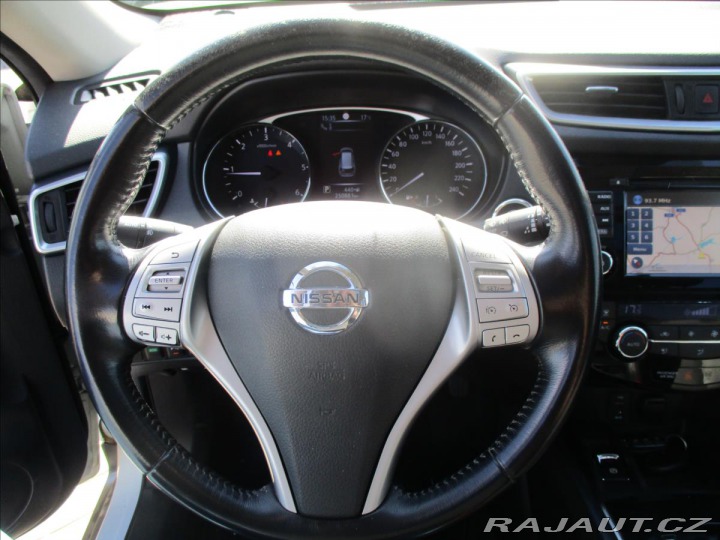 Nissan X-Trail 1,6 dCi 130 Tekna Automat 2015