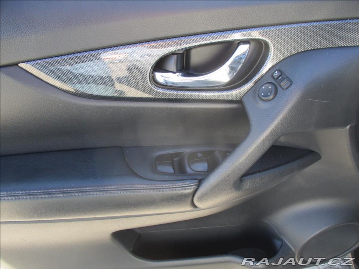 Nissan X-Trail 1,6 dCi 130 Tekna Automat 2015