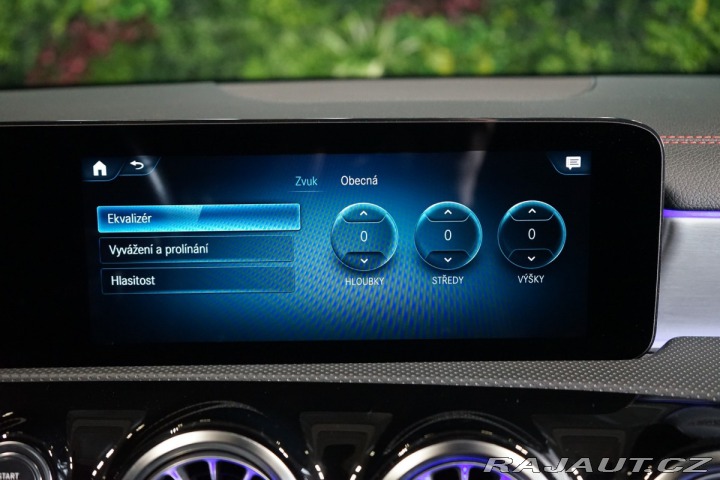 Mercedes-Benz CLA 200d*AMG*LED*CAMERA*CARPL 2022