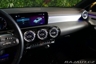 Mercedes-Benz CLA 200d*AMG*LED*CAMERA*CARPL 2022