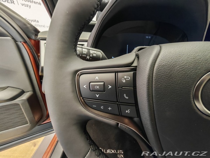 Lexus Ostatní modely UX 300h F Sport Design 300H 2025